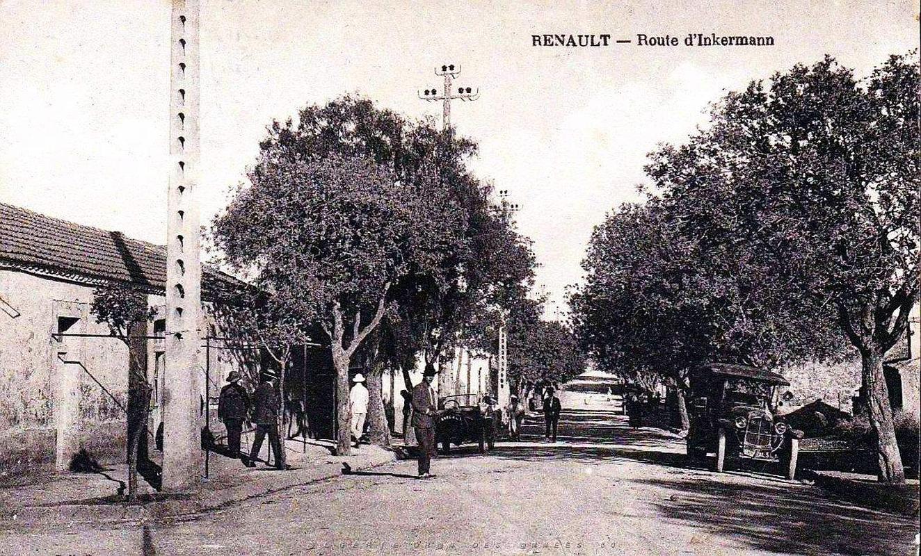 1924- Renault - Route d'Inkermann.jpg